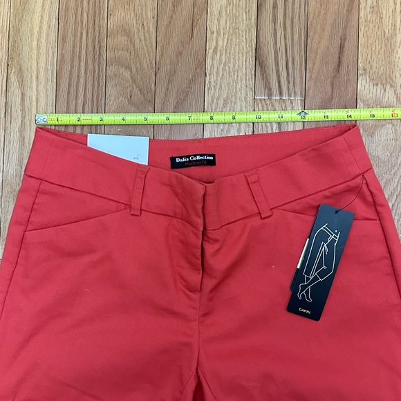 Dalia Collection Bold Red Capris - Picture 3 of 6